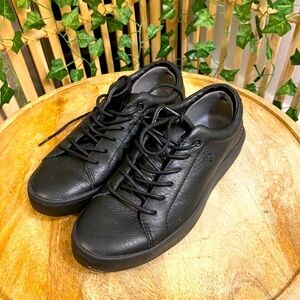 Mozo lace up black leather kitchen shoes. 6